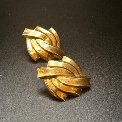 Sale Photo Thumbnail #87