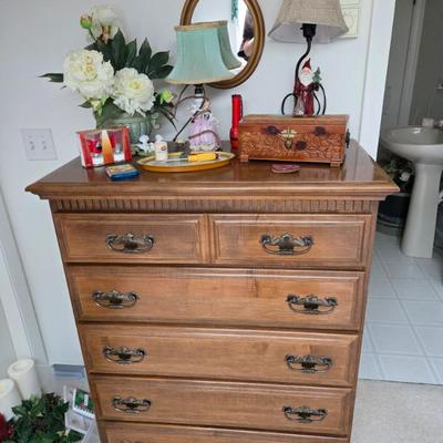 Sale Photo Thumbnail #145