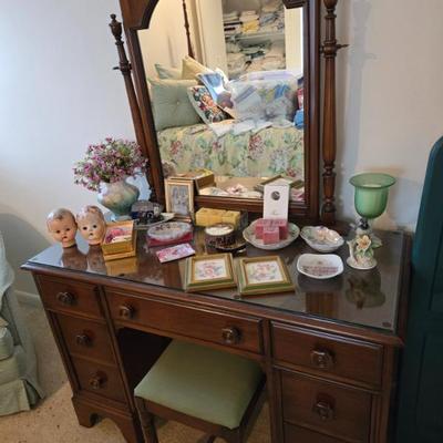 Sale Photo Thumbnail #98