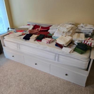 Sale Photo Thumbnail #90