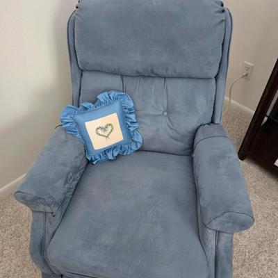 Sale Photo Thumbnail #70