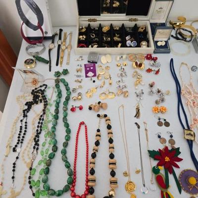 Sale Photo Thumbnail #62