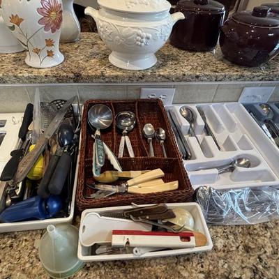 Sale Photo Thumbnail #43