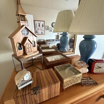 Sale Photo Thumbnail #114