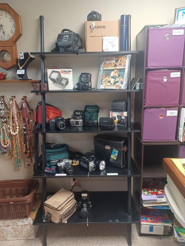 Sale Photo Thumbnail #30