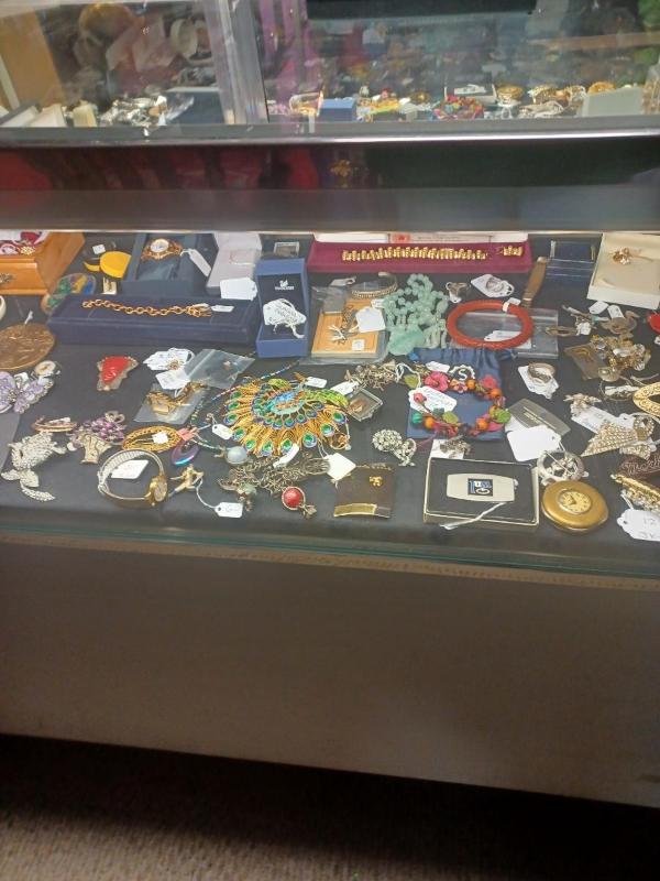 Sale Photo Thumbnail #55