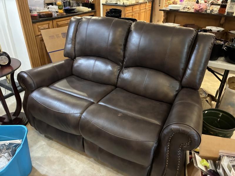 Sale Photo Thumbnail #140