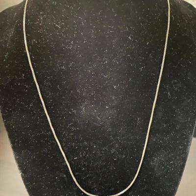 925 Sterling Silver Women’s 18” Chain. TW 2.1 Grams