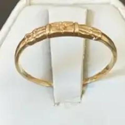 14K Gold Women’s Band Ring – Size 10 – TW 0.9g