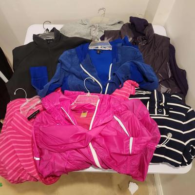 Women's Large Outdoor Wear