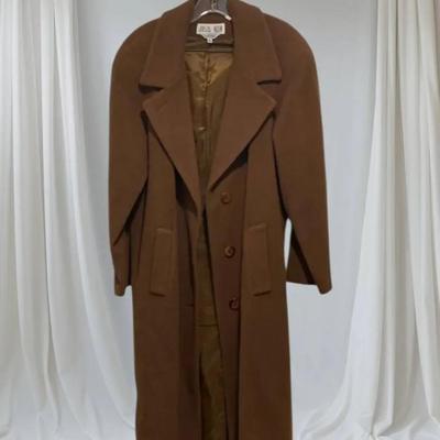 Size 8 women’s coat
