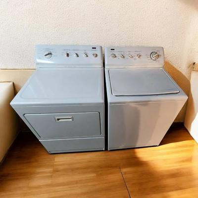 Kenmore Heavy Duty Washer & EvenHeat Electric Dryer Set – White