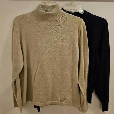 Pair of Long-Sleeved Women's Tops