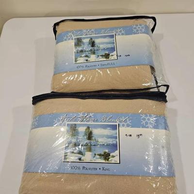 Brand New Polyester King and Twin/Full Blankets