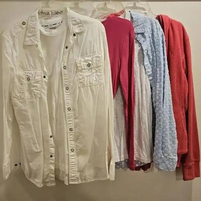 Various Women's Tops Including Calvin Klein - Size Medium