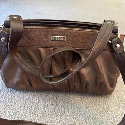 Sale Photo Thumbnail #108