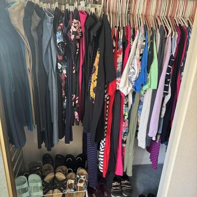 Sale Photo Thumbnail #141