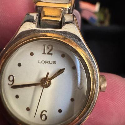 Sale Photo Thumbnail #393