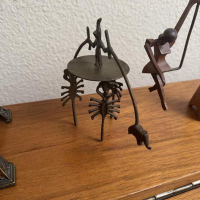 Sale Photo Thumbnail #257