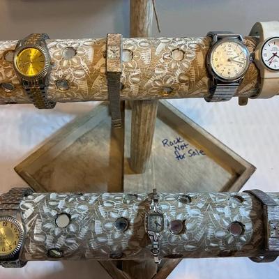 Sale Photo Thumbnail #88: Vintage & Contemporary Watch Collection