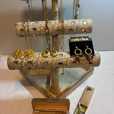 Sale Photo Thumbnail #89: Gold Toned Jewelry