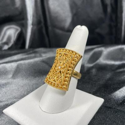 New Gold Toned Large Fashion Rectangular Ring