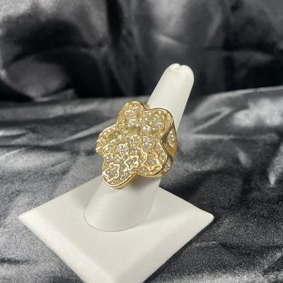 New Gold Toned Large Star Fashion Ring
