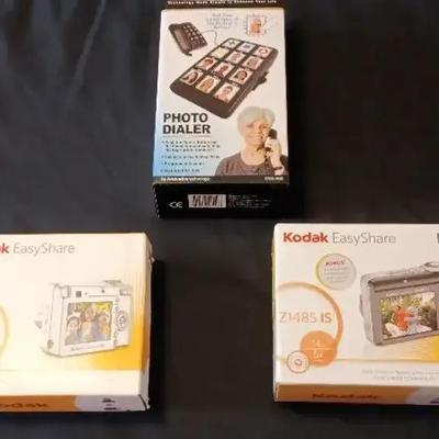 Digital Cameras and Photo Dialer