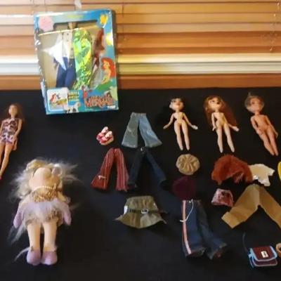 Barbies Bratz, and Miss Piggy!