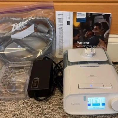 Philips Respironics Dream Station Auto CPAP machine
