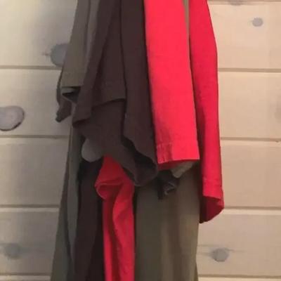 (6) Men's UGA T-Shirts - Size XL