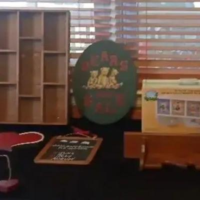 Assorted Wooden Country Decor