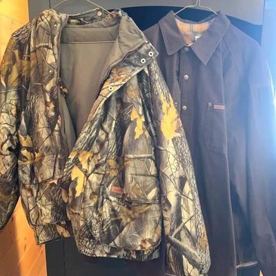 (2) Men's Woolrich and Carhartt jackets -Size XL