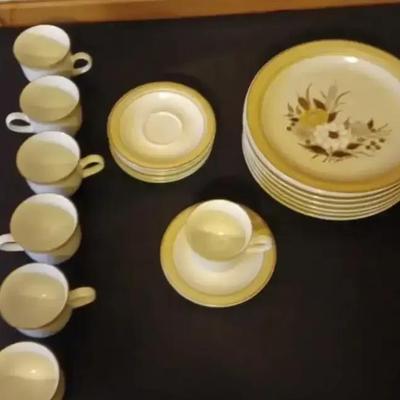 MCM Johann Haviland Crowning Fashion "Tawny Willows" Dinnerware