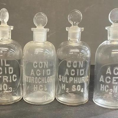 Embossed Laboratory Glass Reagent Bottles