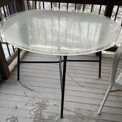 Sale Photo Thumbnail #36: Iron/wicker Patio Set 