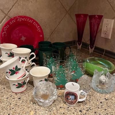 Sale Photo Thumbnail #52: Christmas Glassware