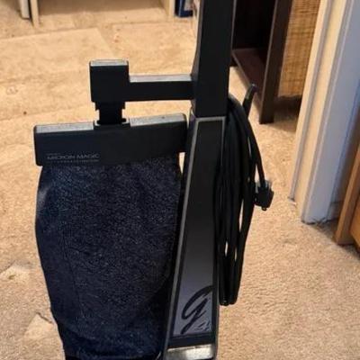 Kirby G4 Vaccuum with Various Attachments