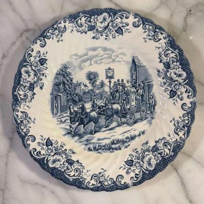 Vintage Johnson Brothers Stoke-on-Trent England Coaching Scenes Plate