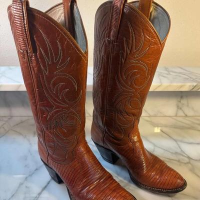 Dan Post Women’s Leather Western Boots w/ Texas Boot Bag & Horse Belt Buckle