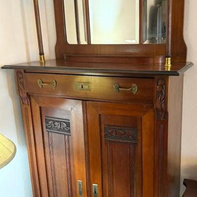 Antique Oak Mirrored Washstand / Sideboard, c. 1900