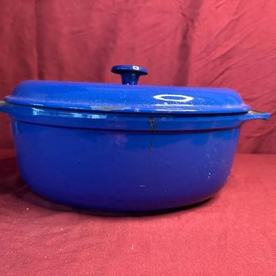 Vintage Cousances 24 Dutch Oven Blue