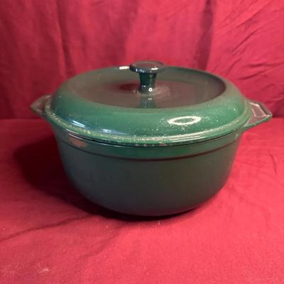 Vintage Cousances 24 Dutch Oven Green