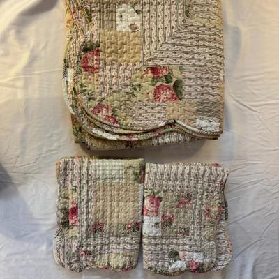 Quilted Floral Bed Cover w/ 2 Matching Pillowcases (3 Pieces Total)
