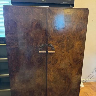 Large Burl Wood Storage Cabinet / Entertainment Armoire