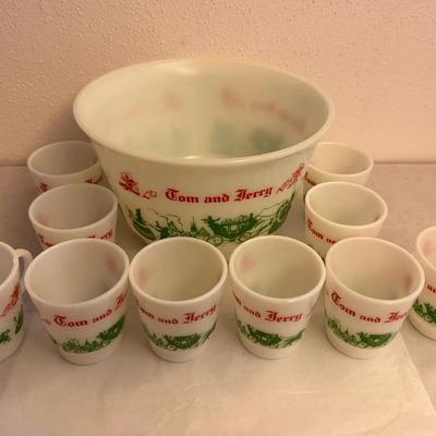 Vintage Fire-King Tom and Jerry Punch Bowl Set – Bowl with 10 Mugs”