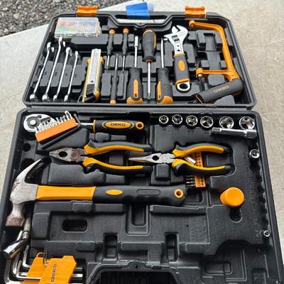 Sale Photo Thumbnail #378