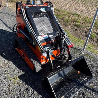 Sale Photo Thumbnail #736