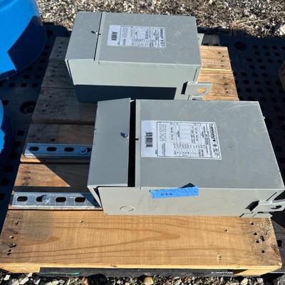 Sale Photo Thumbnail #633