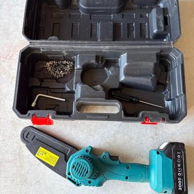 Sale Photo Thumbnail #199